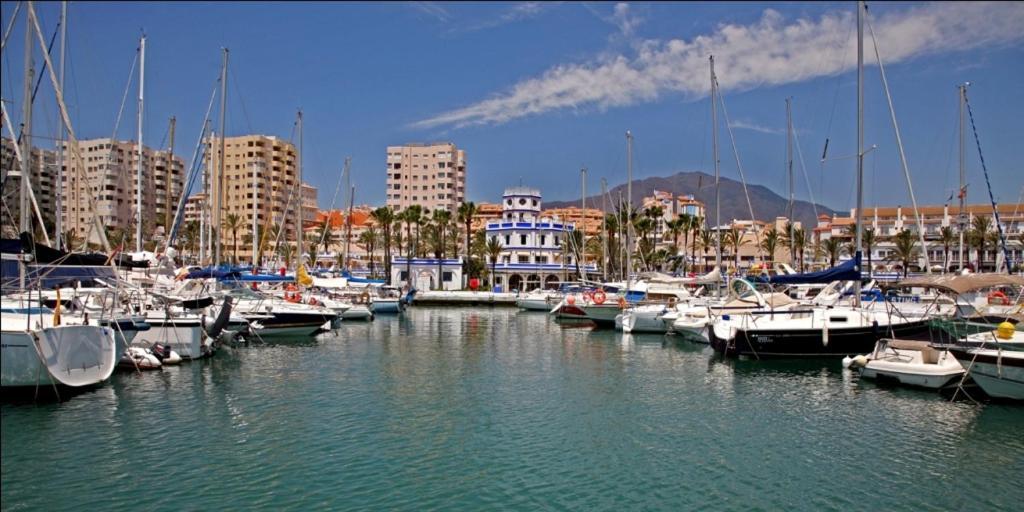 Casa Alegre Estepona Luaran gambar
